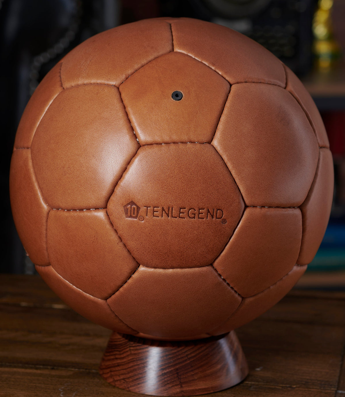 TENLEGEND Wembley ball