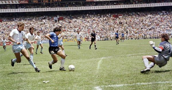 TOP 10 World Cup Memories of All Time , Number 1 - Diego Maradona’s ‘Best World Cup Goal Ever’ Vs England, 1986